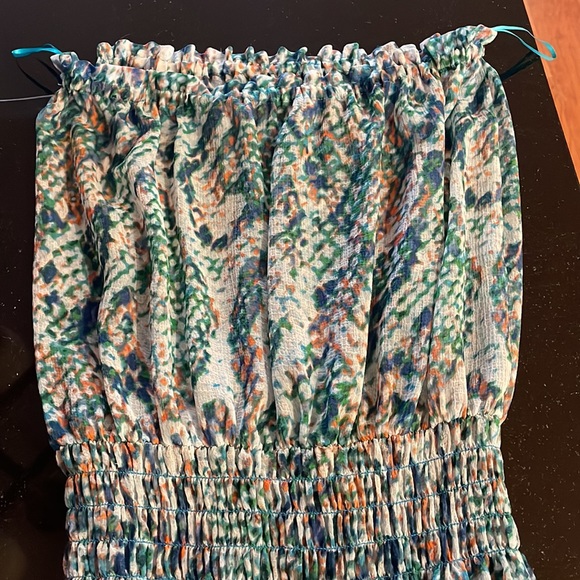 New condition size small - Picture 4 of 4